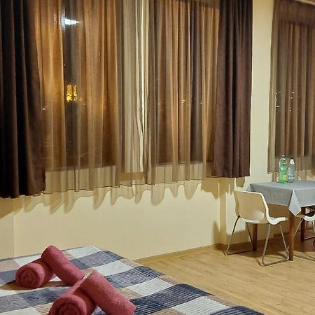 Guest House Gege Tbiliszi Kültér fotó