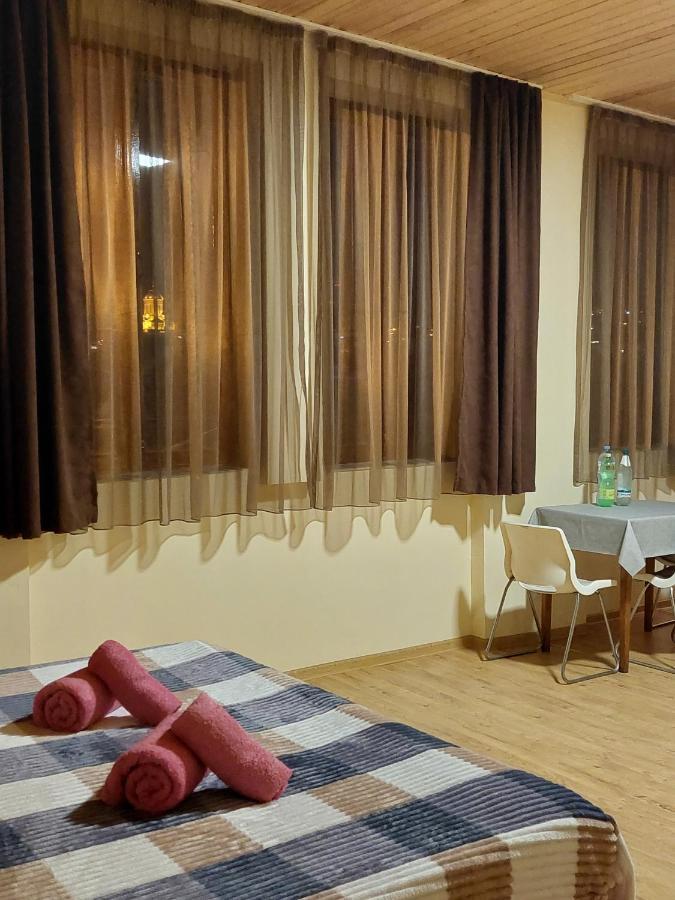 Guest House Gege Tbiliszi Kültér fotó